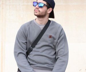 Santi