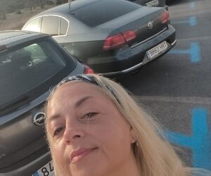 María
