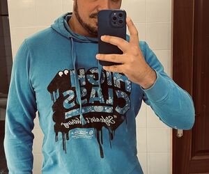 Santi