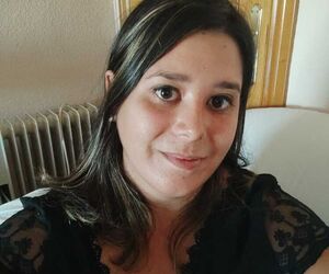 María