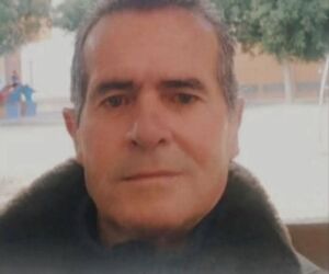José
