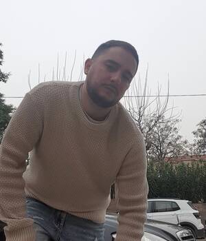 Tomás