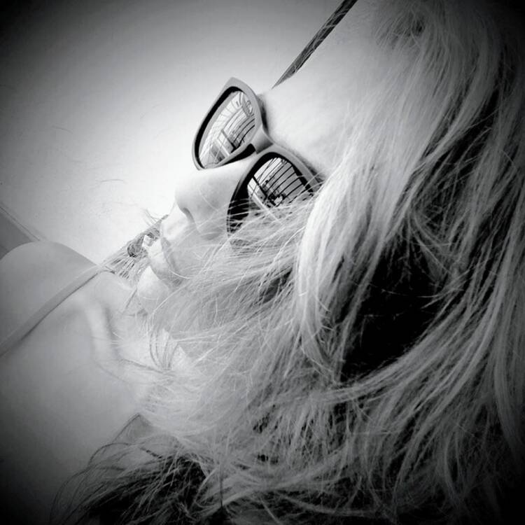 Foto de perfil de Laura